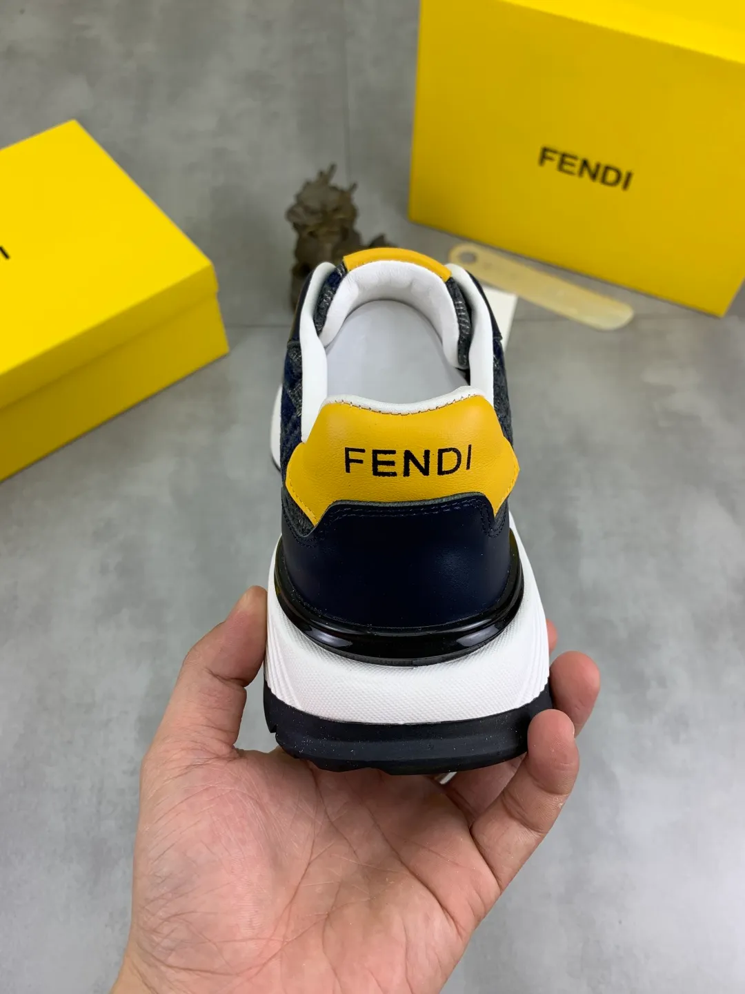 ​Men's shoes 💰P460 💰[New style] little monster 🆘 New FENDI (Fendi) new style 🕶️🕶️Simple routing effect, showing an elegant and cool driving shoe 🎬Using imported calfskin + first-layer pigskin lining🐂Excellent material🎬Detailed workmanship 🤗Comfortable foot feel➰➰. ​Pair it with any outfit to show your taste and temperament, low-key luxury ♻️Design ​simple and elegant ​noble and fashionable 🍃​Very loved and favored by trendy men 💓❤️size: 38-44 2️⃣colors available